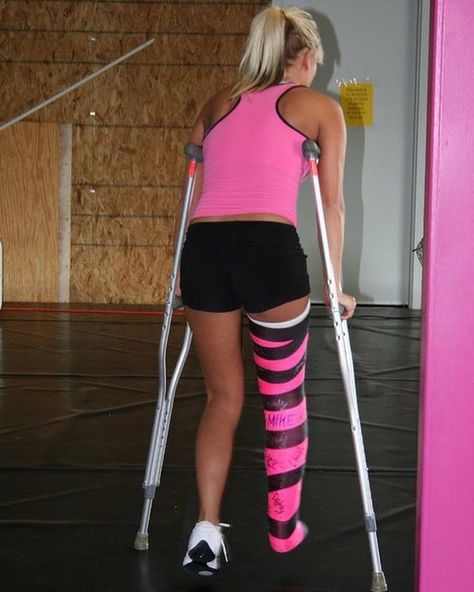 It was heartbreaking to see morgan miss out on nationals but that double spiral fracture is serious and needs a long time to heal. Here she is crutching off in tears after been told by the coach to go home Long Leg Cast, Time To Heal, Leg Cast, Plaster Cast, Crutches, Braces, Cheer Skirts, It Cast