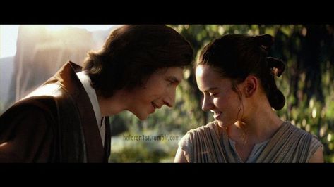 Reylo Tumblr, Kylo Rey, Kylo Ren And Rey, Star Wars Kylo Ren, Star Wars Love, Rey Star Wars, Jedi Master, Adam Driver, Star Wars Fandom