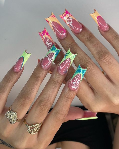 THENAILTECH💅🏽 | Tropical summer💚🧡😍😍 #nailsnailsnails #nailart #nailthreads #nailtrends #naillife #nails2inspire #nailstagram #nailaddict #naildesigns #na… | Instagram Green Nails Flower, Summer Nails Neon Pink, Tropical Acrylic Nails, Cute Nails Square, Tropical Nail Ideas, Pink Green Nails, Long Nails Summer, Square Summer Nails, Vacay Nails