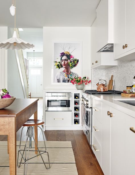 Design Debate: Are White Kitchens Boring Or Brilliant? - House & Home Emily Griffin, Marble Mosaic Backsplash, Griffin Design, Kitchen Peninsula, Luminaire Original, Vinyl Tile Flooring, Design Your Own Home, Marble Backsplash, All White Kitchen