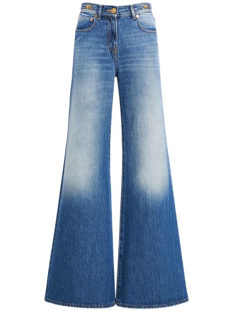 Find Versace Denim Flared Jeans on Editorialist. Front button and concealed zip closure. Belt loops. Logo details. Stonewashed coloring may vary. Five pockets. Model is wearing a size27 Latest Jeans, Denim Flare Jeans, Kick Flare Jeans, Kick Flares, Versace Jeans, Denim Flares, Flared Jeans, Baggy Jeans, Denim Fashion