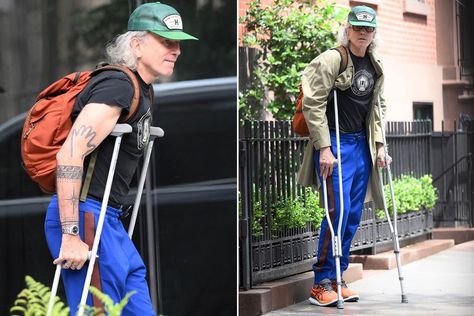 Daniel Day-Lewis Seen Walking with Crutches in N.Y.C. 6 Years After His Retirement from Acting Daniel Day Lewis, Yellow Sweatpants, Rebecca Miller, Arm Sling, Green Baseball Cap, Daniel Day, Day Lewis, Gary Oldman, Blue Striped Shirt