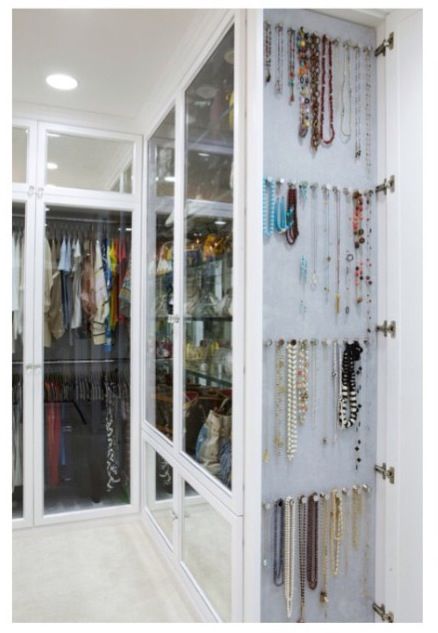 A Walk In Closet, Contemporary Closet, Jewerly Organizer, Jewelry Closet, Walking Closet, Closet Hacks Organizing, Closet Remodel, Closet Decor, Dressing Rooms