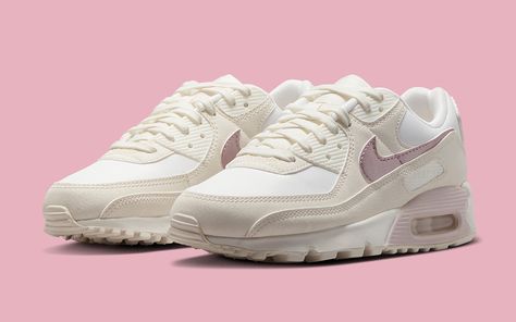 Nike Air Max 90 Pink, Nike Air Max 90 White, Rose Gold Clothes, Clothing Aesthetic, Pink Color Schemes, Cream Shoes, Pink Metallic, Metallic Pink, Nike Shoes Women