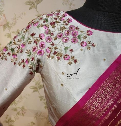 Simple Designs For Blouse Work, White Blouse With Embroidery, White Blouse Embroidery Designs, Off White Blouse Designs Work, White Embroidery Blouse, Floral Work Blouse, Stain Stitch, Floral Blouse Designs, Blouse Designs Aari Work