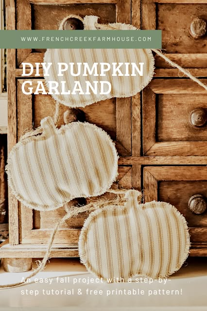 Sew Garland Diy, Fall Pumpkin Garland, Homemade Fabric Pumpkins, Fall Fabric Garland Diy, Farmhouse Fall Crafts, Diy Fall Sewing Projects, Fall Fabric Crafts Diy Projects, Fall Diy Garland, Fall Fabric Crafts