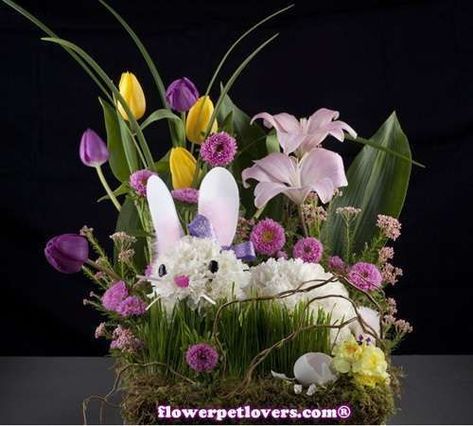 Animal Flower Arrangements, Easter Floral Arrangement, Easter Flower Arrangements, Foo Foo, Easter Arrangement, Hydrangea Arrangements, Happy Bunny, Easter Floral, Flower Sculptures