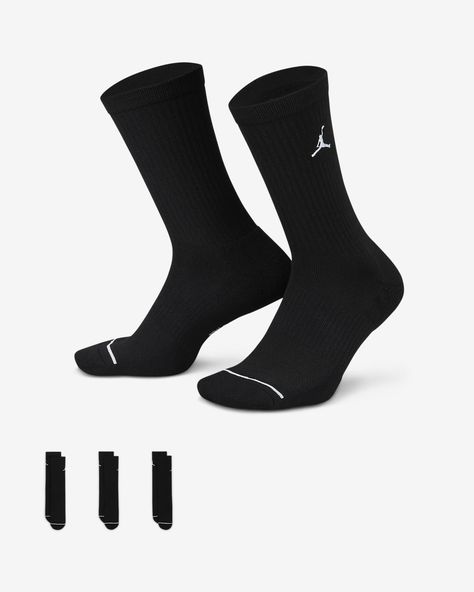 Jordan Outfit, Jumpman Logo, Stylish Socks, Closet Accessories, The Arch, Jordan 3, Knit Pattern, Black White Red, Nike Jordan