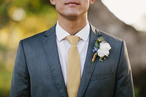 groom boutonniere  charcoal suit gold tie Gray Suit Gold Tie, Grey Suit Gold Tie, Suit With Gold Tie, Wedding Bob, Outdoor Engagement Party, Dark Grey Suit, Grey Tux, Confirmation Party, Dark Gray Suit