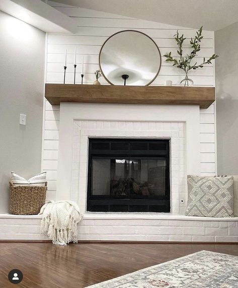 Corner Fireplace Makeover, Corner Fireplace Living Room, Modern Farmhouse Fireplace, White Brick Fireplace, Fireplace Redo, Diy Fireplace Makeover, Fireplace Update, Brick Fireplace Makeover, Shiplap Fireplace