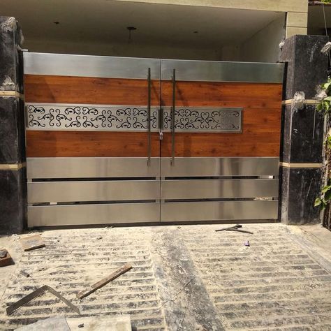 Latest Main Gate Designs, Latest Gate Design, Modern Steel Gate Design, Modern Main Gate Designs, Stainless Steel Gate, Home Gate Design, Gate Wall Design, Gate Designs Modern, House Main Gates Design