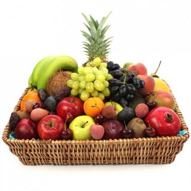 Premium Fruit Basket delivery to UK [United Kingdom] Fruit Basket Delivery, Fruit Business, Fruit Delivery, Fruit Hampers, Get Well Gift Baskets, Fruit Diy, Diy Baby Food, Fruit Basket Gift, Healthy Gift