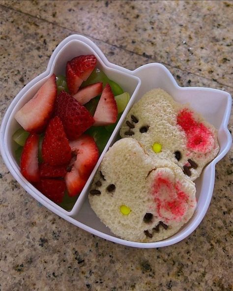 Lunch Idea, Fun Lunch, Lunch Box Recipes, Kawaii Food, Kids Lunchbox, Bento Lunch, Kids Lunch, Food Obsession, Pretty Food