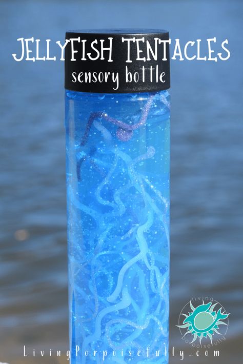 SO cool!!! The danger of jellyfish tentacles made safe to hold with this simple sensory bottle for kids that uses hot glue to look like tentacles. The activity includes some fun learning about jellyfish too! | LivingPorpoisefully.com Tentacles Diy, Jellyfish Project, Sensory Bottles Preschool, Jellyfish Tentacles, Diy Jellyfish, Discovery Bottles, Diy Sensory, Sensory Bottle, Kids Allergies