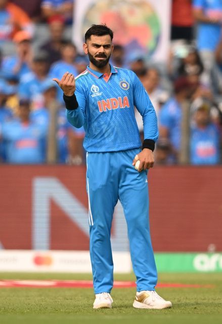 World Cup Photos, Cricket Protective Gear, Virat Kohli Wallpaper, Cricket Photos, Dhoni Quotes, Kohli Wallpapers, Cricket Lover, Virat Kohli Instagram, Cricket Players