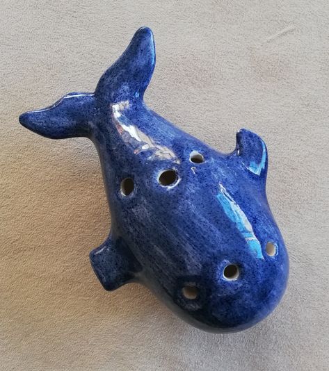 Ceramic Whale, Ocarina Music, Pottery Inspo, Cerámica Ideas, Ceramics Ideas, Clay Art Projects, Teach Kids, Art Clay, Indie Kids