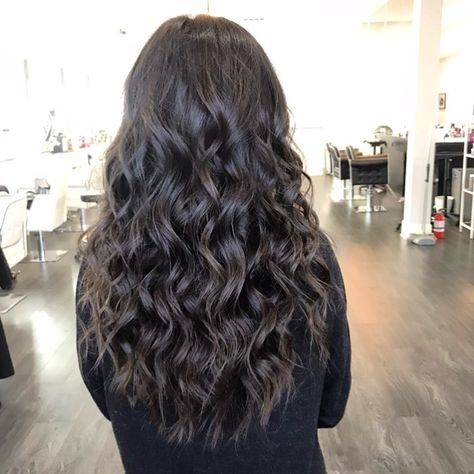 24 Long Wavy Hair Ideas That Are Freaking Hot Long Hair With Layers Curly Waves, Black Beach Waves Hair, Wavy Curls Long Hair, Beach Waves Black Hair, Long Haircut For Wavy Hair, Twdg Oc, Long Waves Hairstyle, Long Wavy Hair Cuts With Layers, Long Wavy Haircut