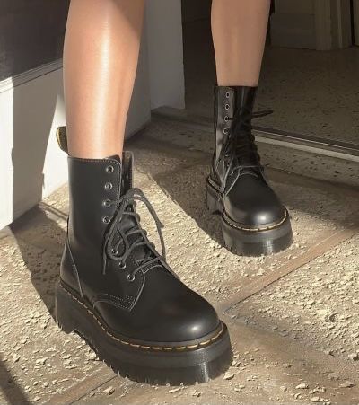 Combat Boots Aesthetic, Jadon Platform Boots, Platform Doc Martens, Brown Work Boots, Doc Marten Boot, Jadon Boots, Dr Martens Jadon, Shoes Dr Martens, Dr Martens Black