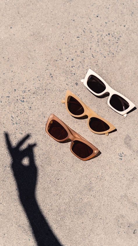 Sunglass Photography, Sunglass Photoshoot, Summer Vacation Essentials, Eyewear Photography, Permanent Laser Hair Removal, Pinterest Trends, Fashion Eye Glasses, Summer Sunglasses, Cool Sunglasses