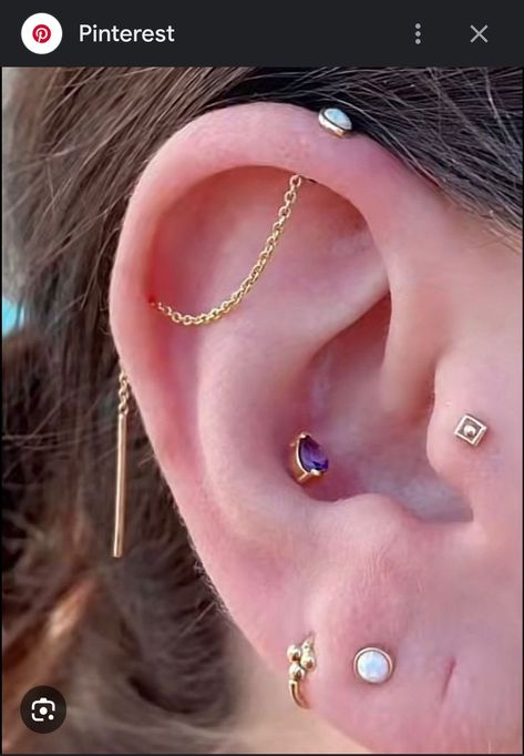 Modified Industrial Piercing, Dainty Industrial Piercing, Industrial Piercing Aesthetic, Gold Industrial Piercing, Chain Industrial Piercing, Chain Piercing, Piercing Jewellery, Industrial Piercing, Makeup Tattoos