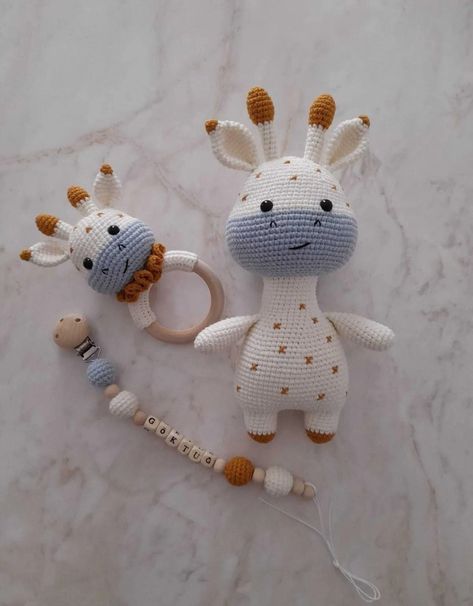 crochet toys Sheep Crochet, Crochet Nursery Decor, Keychain Amigurumi, Amigurumi Giraffe, Crochet Baby Gifts, Crochet Nursery, Baby Gift Hampers, Baby Gift Basket, The Cow