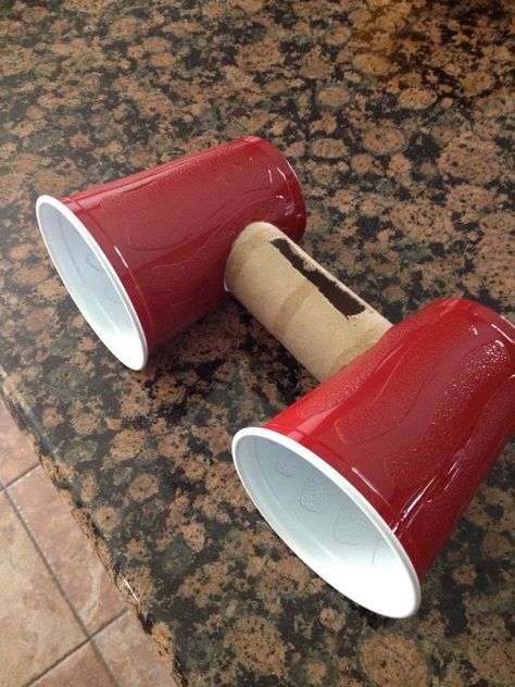 Homemade iPod docking system.  Human ingenuity at it's finest. Best White Elephant Gifts, White Elephant Party, Gag Gifts Christmas, Joke Gifts, Prank Gifts, Gag Gifts Funny, Utila, Santa Gifts, White Elephant