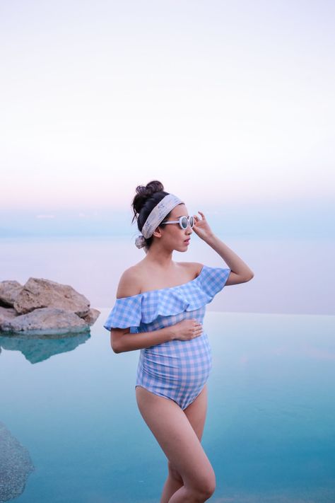 amalfi coast, italy babymoon  // maternity swimsuit bathing suit + stylish outfit ideas Pregnant Bathing Suit, Pregnancy Bathing Suits, Pregnancy Bathing Suit, Babymoon Outfits, Pregnancy Swimwear, Maternity Swimsuits, Hawaii Babymoon, Pregnant Ideas, Maternity Bathing Suit