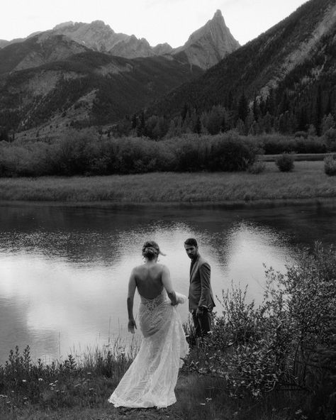 Banff Wedding Photos, River Wedding Photos, Standing Ceremony, Lake Wedding Photos, Wedding Photo Backdrop, Bride Vibes, Canyon Wedding, Banff Wedding, Leigh Ann