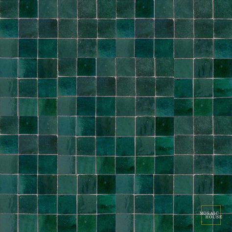 R'ceef 24 mosaic field tile - moroccan mosaic tile House Mosaic, Kitchen Tile Mosaic, Green Mosaic Tile, Cement Bathroom, Tiles For Home, Black Mosaic, Green Mosaic, Hot Tub Backyard, Tile Texture