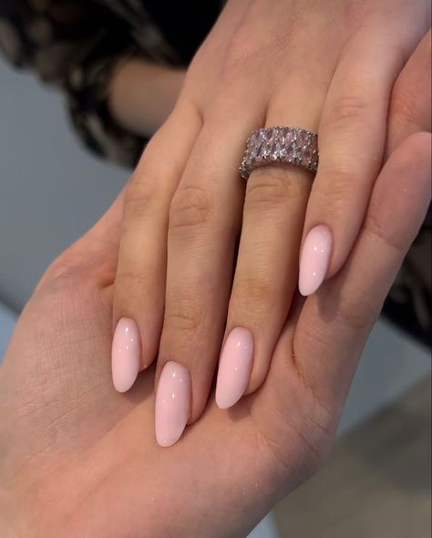 Spring Nails Pink, Bridal Nail, Plain Nails, Subtle Nails, Cute Gel Nails, Spring Ideas, Oval Nails, Neutral Nails, Dream Nails