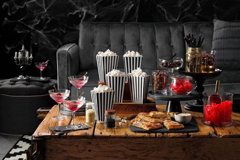 Scary Movie Party Ideas, Scary Movie Night Ideas, Halloween Movie Night Aesthetic, Movie Night Tickets, Movie Night Ideas, Scary Movie Night, Horror Movie Night, Movie Night Food, Best Halloween Movies