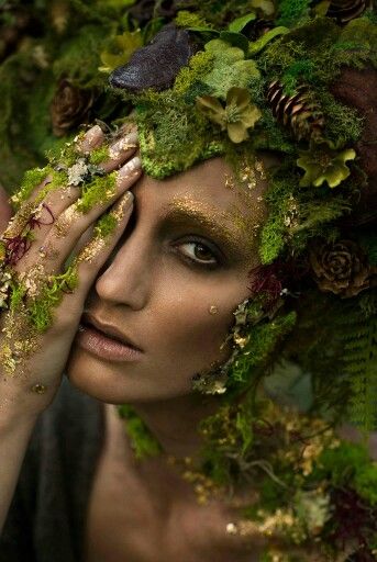 Emily Nicole Teague Photography Mother Nature Costume, Mother Nature Goddess, Fantasy Make-up, Nature Goddess, Smink Inspiration, Makijaż Smokey Eye, Fairy Makeup, Woodland Fairy, Fantasy Photography