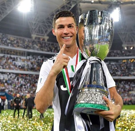 Cristiano Ronaldo Juventus 2019 Cr7 Juventus, Cristiano 7, Cr 7, Cristiano Jr, Cristiano Ronaldo Juventus, Cr7 Wallpapers, Juventus Stadium, Cristino Ronaldo, Ronaldo Juventus