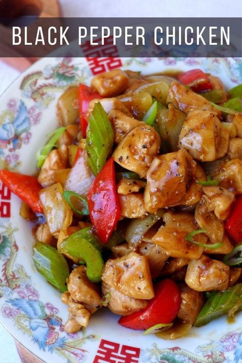 Chicken Cubed Recipes, Chicken And Peppers, Chicken Cubes, Undercooked Chicken, Black Pepper Chicken, Chinese Chicken Recipes, Chinese Stir Fry, Moist Chicken, Stir Fry Dishes