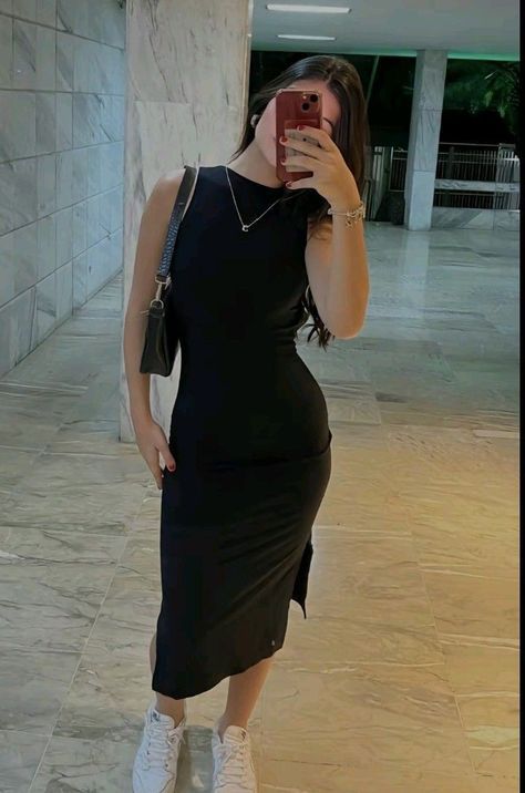 Vestidos Sport, Short Satin Dress, Body Con Dress Outfit, Quick Outfits, All Black Outfit, Fashion Mistakes, Glam Dresses, Summer Fashion Outfits, Classy Women