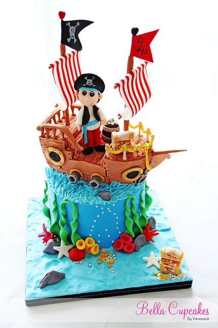 pirate cake--ship made of rice krispy treats Pirates Cake, Pirate Food, Pirate Birthday Cake, Pool Cake, Pirate Cake, Pirate Birthday Party, Pirate Birthday, Childrens Birthday Cakes, Novelty Cakes