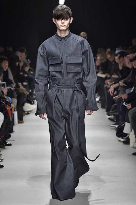 Juun J, Fashion Silhouette, Fashion Project, Runway Models, Fashion Studio, Paris Fashion, Unisex Fashion, Paris Fashion Week, Fashion Inspo Outfits