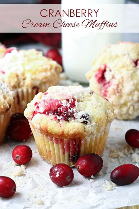 Cranberry Cream Cheese Muffins Eggnog Muffins, Orange Muffin Recipe, White Chocolate Muffins, Crumb Muffins, Cranberry Orange Muffins, Yummy Deserts, Orange Muffins, Cranberry Cream Cheese, Streusel Muffins