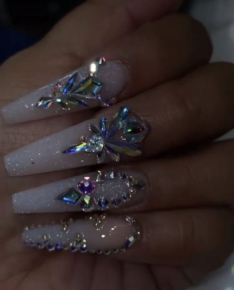 Nail Designs Bling, Diamond Nail Designs, Spring Acrylic Nails, Valentine Nails, Nails Design With Rhinestones, Long Acrylic Nails Coffin, Disney Nails, Nail Swag, Bling Acrylic Nails