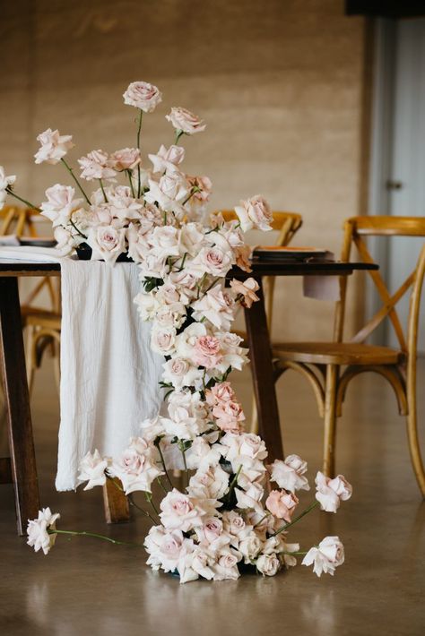 Sarah & Adam - Elope Micro Wedding www.elope.com.au  Byron Bay / Tasmania / New Zealand Table-end / Table styling / Roses Installation / Earth House Modern Sweetheart Table Wedding, Table Styling Wedding, Pink Rose Wedding, Rose Installation, Sweetheart Table Wedding Flowers, Wedding Table Flower Arrangements, Pink Wedding Arch Flowers, Pink And White Flower Arch, Wedding Arch Pink And White Flowers