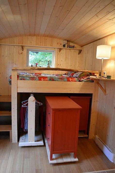 Small Bedroom Ideas On A Budget, Tiny House Closet, Tiny House Storage, Bus House, Bed Platform, Rv Remodel, Tiny Spaces, Tiny House Interior, Tiny House Living