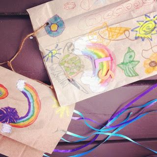 Gettin Crafty with Lili Mouskouri: Paper Bag Kite! Paper Bag Kite, Preschooler Crafts, Kite Craft, Paper Kite, Kites Craft, Library Resources, Summer Camp Activities, Scout Ideas, Cub Scout