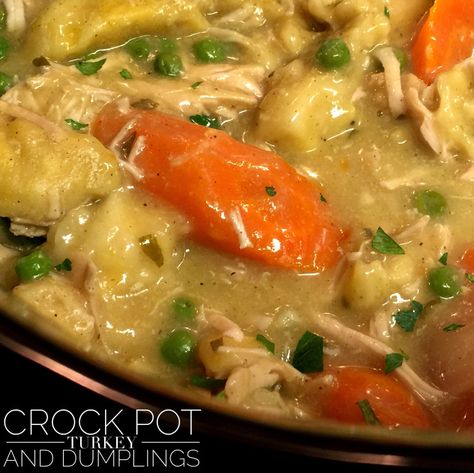 Turkey Dumplings, Slow Cooker Turkey Soup, Crockpot Thanksgiving, Turkey And Dumplings, Turkey Crockpot Recipes, Stew And Dumplings, Keto Soups, Turkey Soup Recipe, Turkey Tenderloin