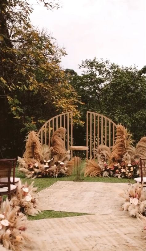 Rustic African Wedding Decor, Boho Mehendi, African Backdrop, Wedding Stairs, Barbecue Wedding, Wedding Walkway, Reception Stage Decor, Boho Wedding Ceremony, Wedding Hall Decorations