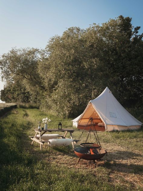 Luxury Cabins & Glamping Glade Holidays at Malting Farm Glamping Aesthetic, Glamping Uk, Farm Cabin, Natural Wood Decor, Luxury Cabins, Colchester Essex, Uk Holiday, Luxury Glamping, Camping Aesthetic