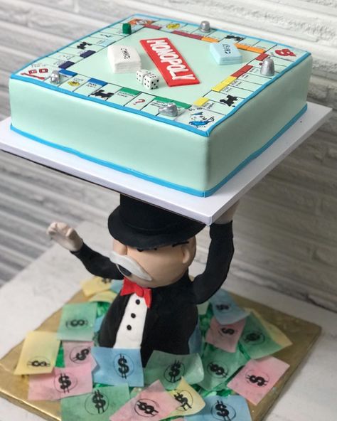 Monopoly Cake Ideas, Monopoly Birthday Party Ideas, Monopoly Themed Party Food, Monopoly Birthday Cake, Monopoly Decorations Themed Parties, Monopoly Themed Party Decor, Monopoly Cake, Funny Grooms Cake, 26 Birthday