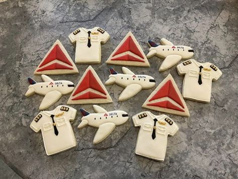 Delta Airplane, Pilot Party, Airplane Cookies, Grandma Cake, Pilot Wife, Airplane Party, Airplane Pilot, Delta Airlines, Travel Party