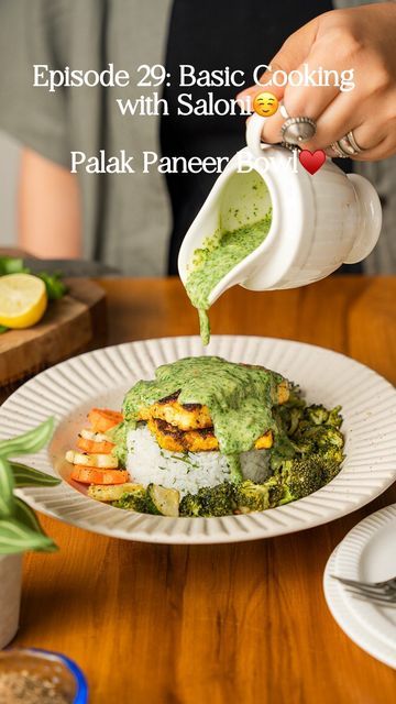 Saloni Kukreja, Paneer Rice, Broccoli Carrot, Haldi Powder, Making Rice, Carrot Zucchini, Desi Khana, Paneer Dishes, Ginger Garlic Paste