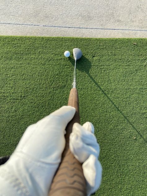 Driving Range Aesthetic Golf, Womens Golf Aesthetic, Top Golf Aesthetic, Golf Aesthetics Men, Golfing Photography, Golf Gift Basket Ideas, Golf Aesthetic Woman, Golf Girl Aesthetic, Golfing Aesthetic