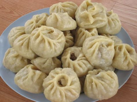 Mongolian Tribe, Mongolian Cuisine, Mongolian Food, Mongolian Recipes, Stuffed Dumplings, Stuffed Bun, Steamed Dumplings, Foreign Food, Ukrainian Recipes